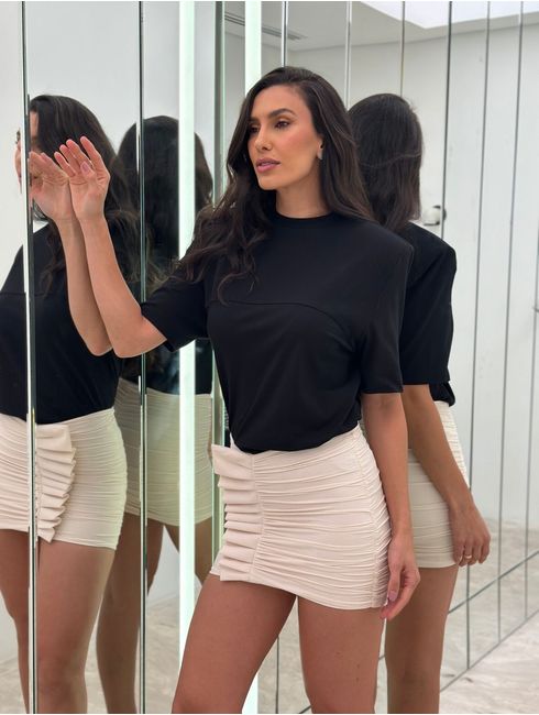Tee Preta Naiara