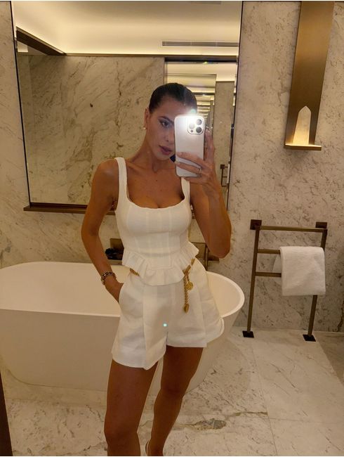 Cropped Off White Damares