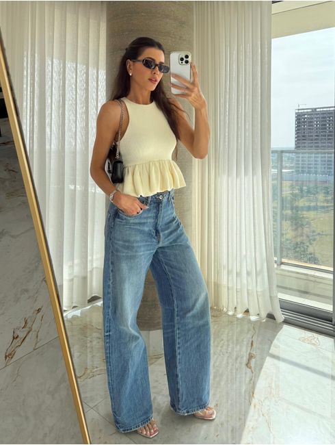 Blusa Off White Rosa